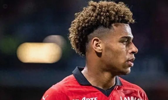 创造历史，杜埃21岁前在欧冠淘汰赛阶段已直接参与13粒进球