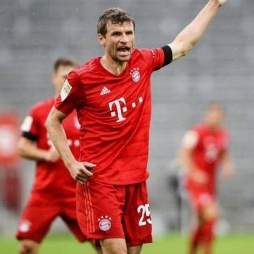 希勒：变向触手不构成点球