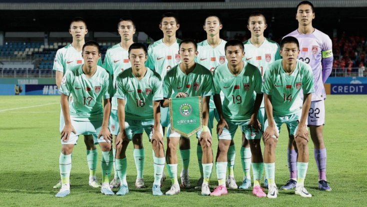 2:3惜败日本，U17国足摘得亚杯银牌