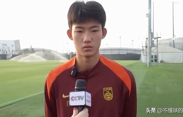 闹麻了，赵松源自己承认过是董路培养的吗
